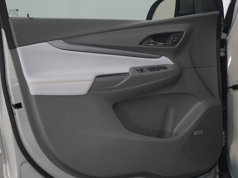 Used 2022 Chevrolet Bolt EUV Premier w/ Launch Edition image 20