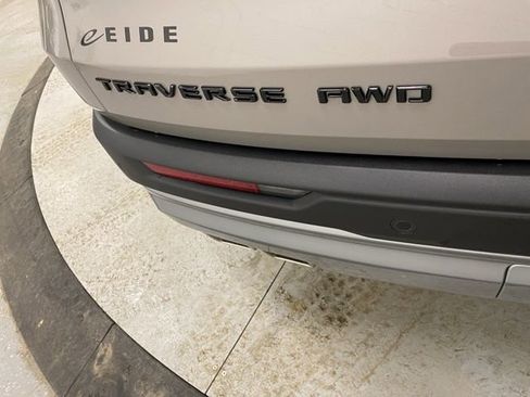 New 2026 Chevrolet Traverse Z71 image 32