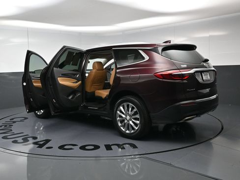 Used 2018 Buick Enclave Premium w/ Experience Buick Package FWD image 27