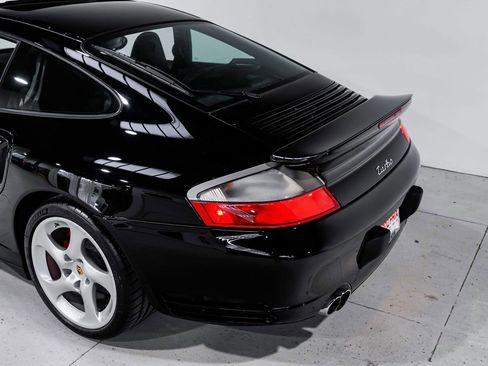 Used 2003 Porsche 911 Turbo AWD/4WD image 42