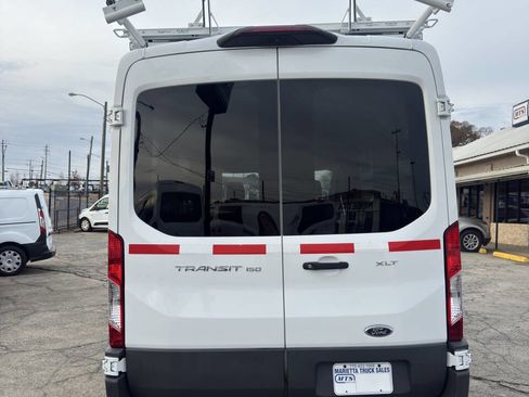 Used 2018 Ford Transit 150 XLT image 8