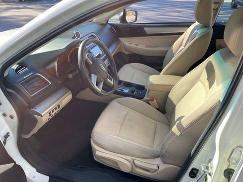 Used 2017 Subaru Legacy 2.5i w/ Alloy Wheel Package image 10