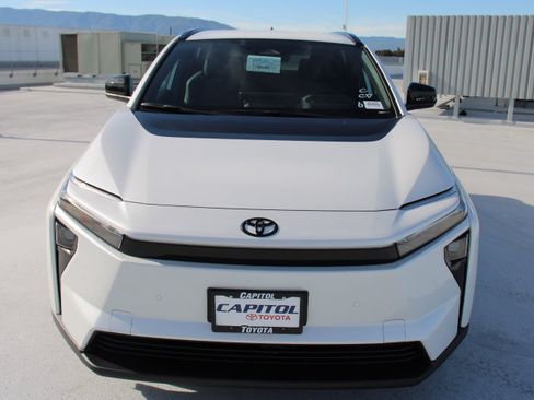 New 2026 Toyota bZ FWD image 7
