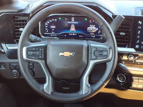 Used 2025 Chevrolet Silverado 2500 LT w/ All Star Edition AWD/4WD image 19