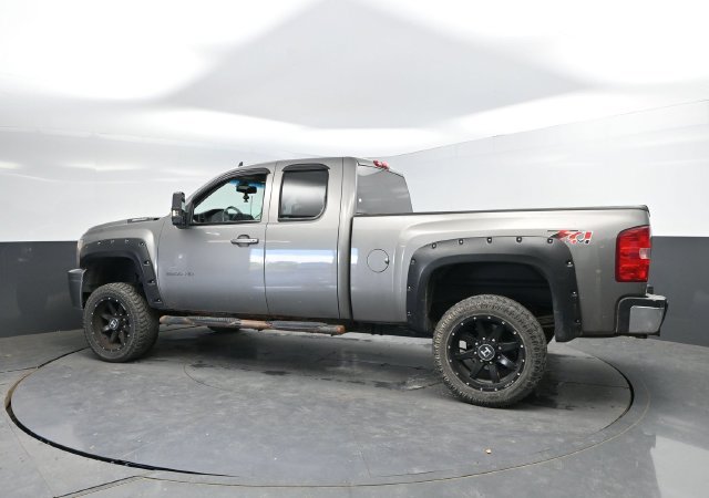 Used 2013 Chevrolet Silverado 2500 LT w/ Z71 Appearance Package AWD/4WD image 9