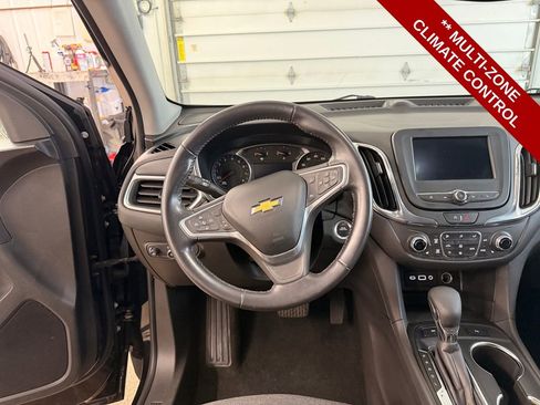 Used 2022 Chevrolet Equinox LT image 16