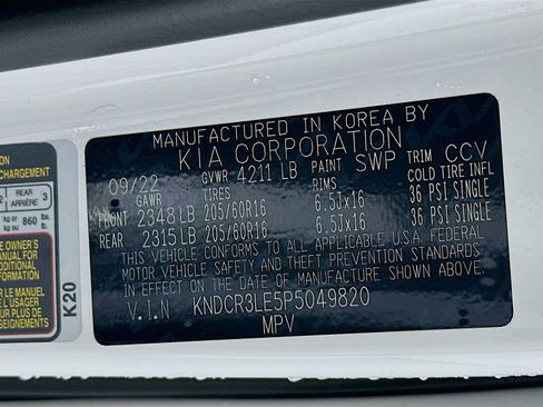 Used 2023 Kia Niro EX FWD image 31