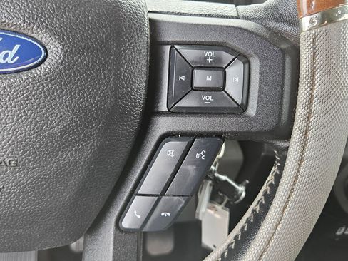 Used 2018 Ford F150 XLT w/ Equipment Group 302A Luxury RWD image 17