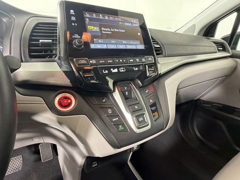 Used 2023 Honda Odyssey EX-L image 25