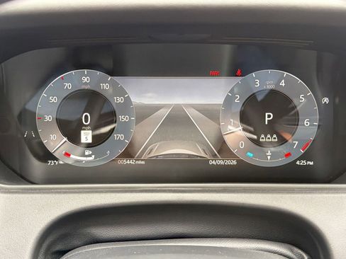 Used 2026 Land Rover Range Rover Velar Dynamic SE image 20