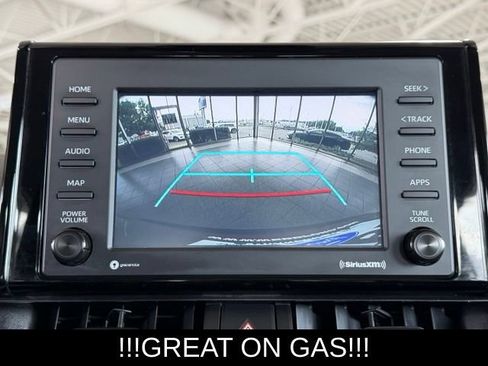 Used 2022 Toyota RAV4 LE AWD/4WD image 31