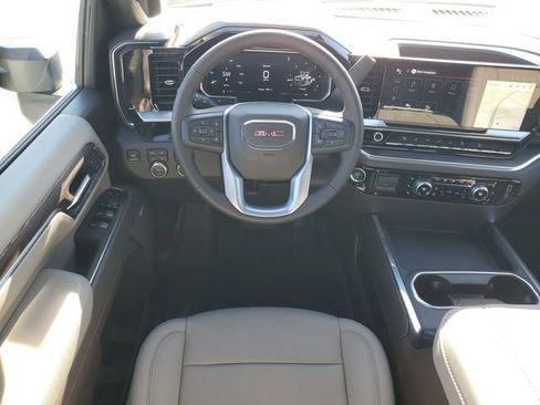 New 2026 GMC Sierra 3500 SLT w/ SLT Premium Package image 26