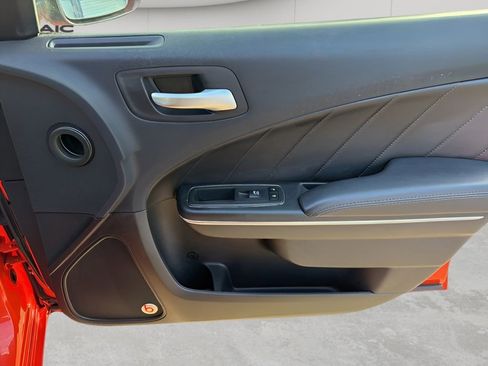 Used 2018 Dodge Charger GT image 11