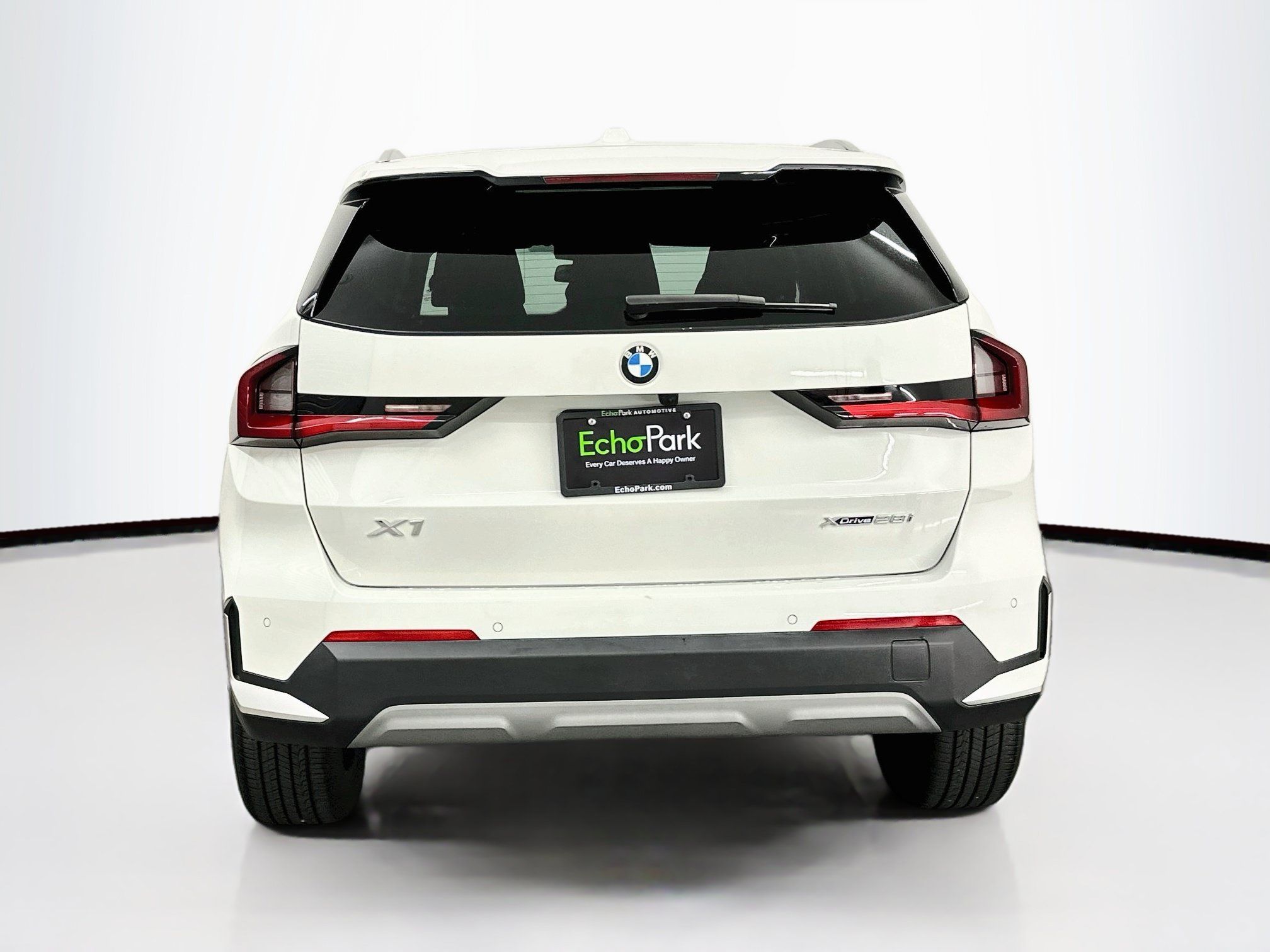 Used 2023 BMW X1 xDrive28i AWD/4WD image 7