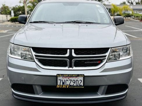 Used 2016 Dodge Journey SE w/ Flexible Seating Group FWD image 3