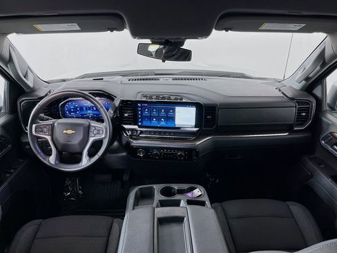 Used 2023 Chevrolet Silverado 1500 LT AWD/4WD image 12
