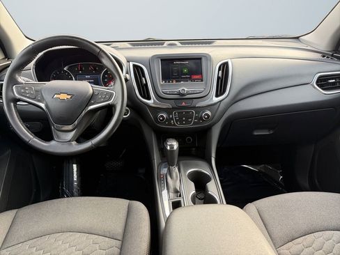 Used 2019 Chevrolet Equinox LT w/ Driver Convenience Package image 10