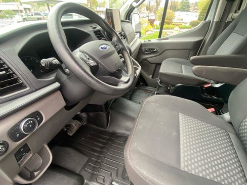 Used 2021 Ford Transit 250 Low Roof RWD image 17