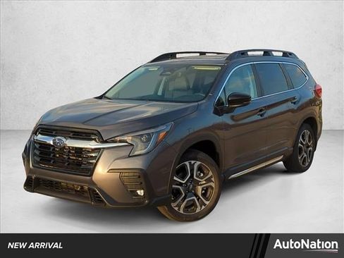 Used 2025 Subaru Ascent Limited image 1
