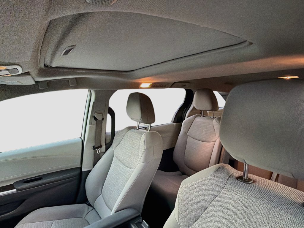 Used 2022 Toyota Sienna LE w/ LE Plus Package AWD/4WD image 26