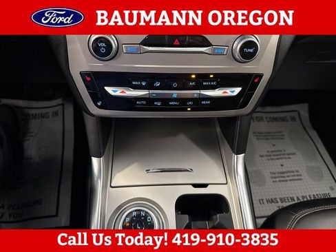 Used 2022 Ford Explorer XLT w/ Equipment Group 202A AWD/4WD image 20