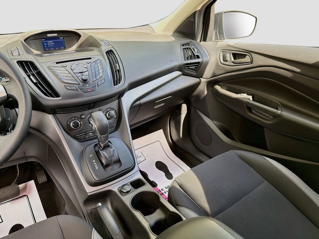 Used 2014 Ford Escape S FWD image 23