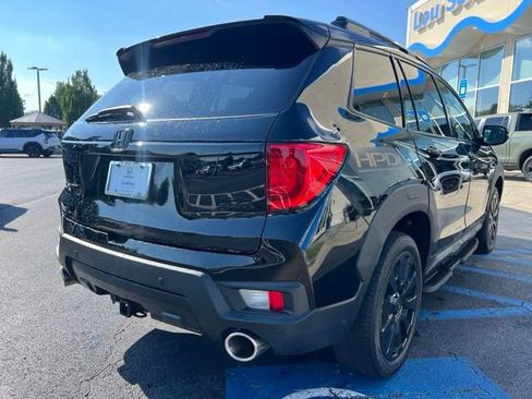 Used 2023 Honda Passport Elite image 6