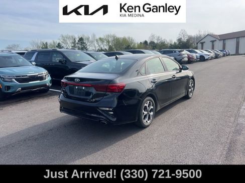 Certified 2021 Kia Forte LXS image 5