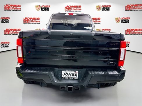 Used 2022 Ford F450 Platinum w/ FX4 Off-Road Package image 17