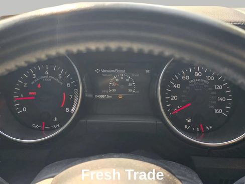 Used 2021 Ford Mustang Coupe RWD image 10