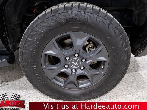 Used 2024 Lexus GX 550 image 10