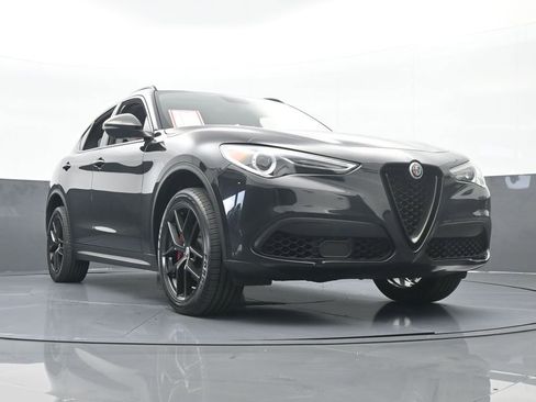 Used 2019 Alfa Romeo Stelvio w/ Nero Edizione image 63