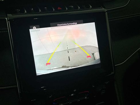 Used 2023 Jeep Grand Cherokee Altitude image 22