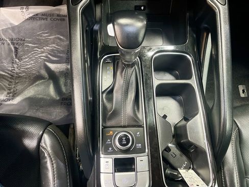 Used 2022 Kia Telluride S image 17