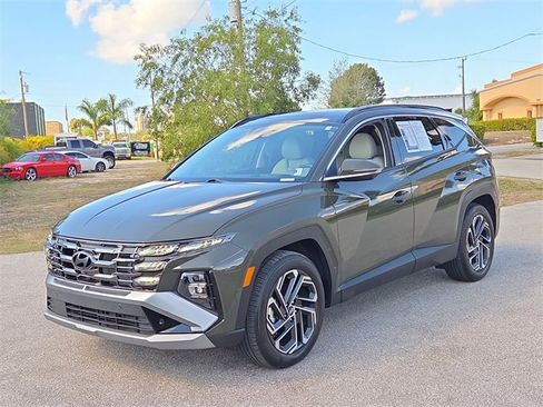 Used 2025 Hyundai Tucson Limited image 2