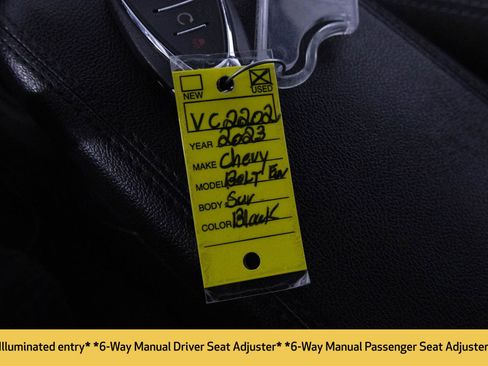 Certified 2023 Chevrolet Bolt EUV LT image 28