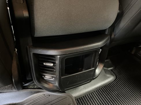 Used 2020 RAM 1500 Big Horn AWD/4WD image 31