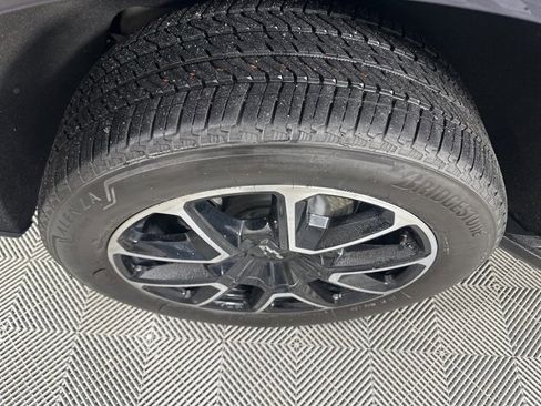 Used 2023 Chevrolet Tahoe RST w/ Luxury Package image 9