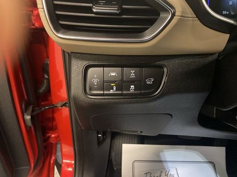 Used 2020 Hyundai Santa Fe SEL w/ Cargo Package image 22