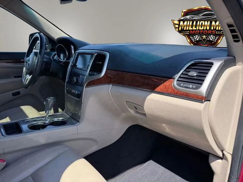 Used 2013 Jeep Grand Cherokee Limited RWD image 19