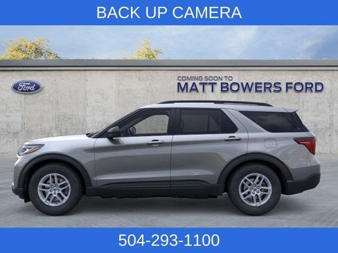 New 2026 Ford Explorer Active RWD image 4
