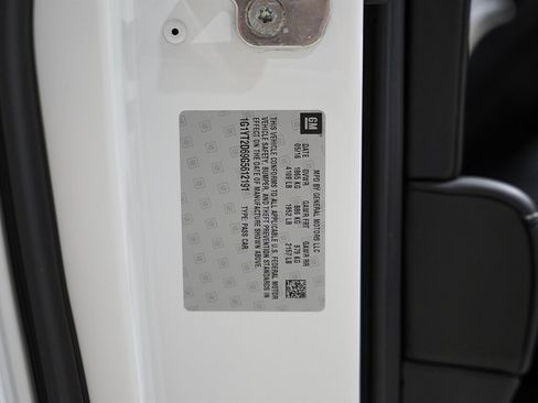 Used 2016 Chevrolet Corvette Z06 w/ 3LZ Preferred Equipment Group image 34