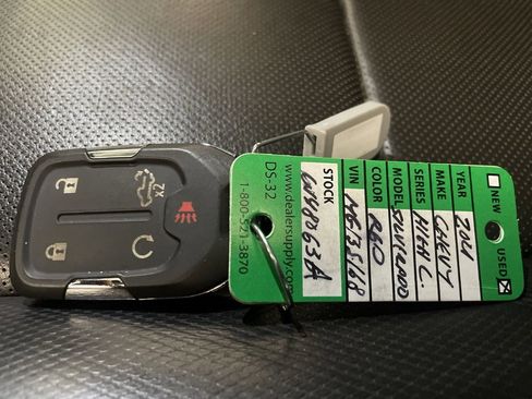 Used 2021 Chevrolet Silverado 1500 High Country w/ Technology Package image 33