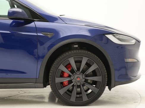 Used 2022 Tesla Model X image 5