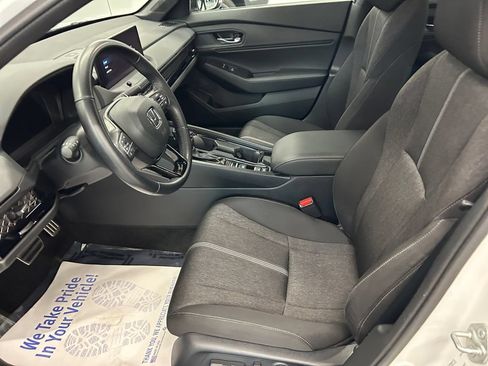 Used 2023 Honda Accord Sport image 17