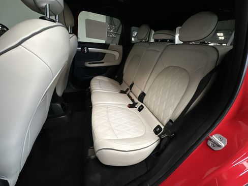 Used 2024 MINI Cooper Countryman S w/ Signature Upholstery Package AWD/4WD image 24
