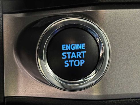 Certified 2023 Toyota Tacoma SR5 RWD image 18