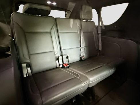 Used 2021 GMC Yukon XL Denali w/ Denali Premium Package AWD/4WD image 28