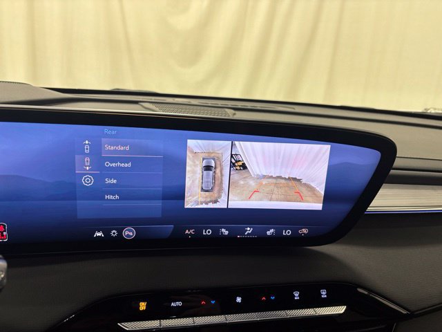Used 2026 Buick Enclave Preferred FWD image 19