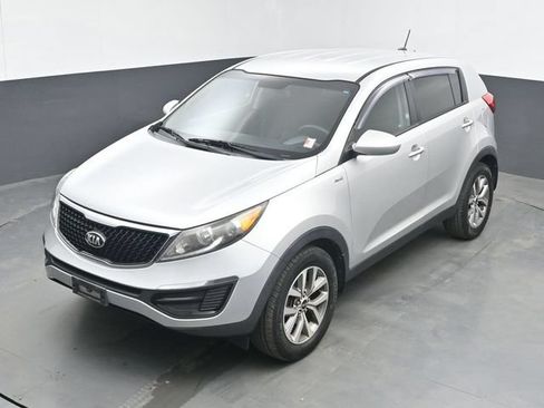 Used 2016 Kia Sportage LX AWD/4WD image 34